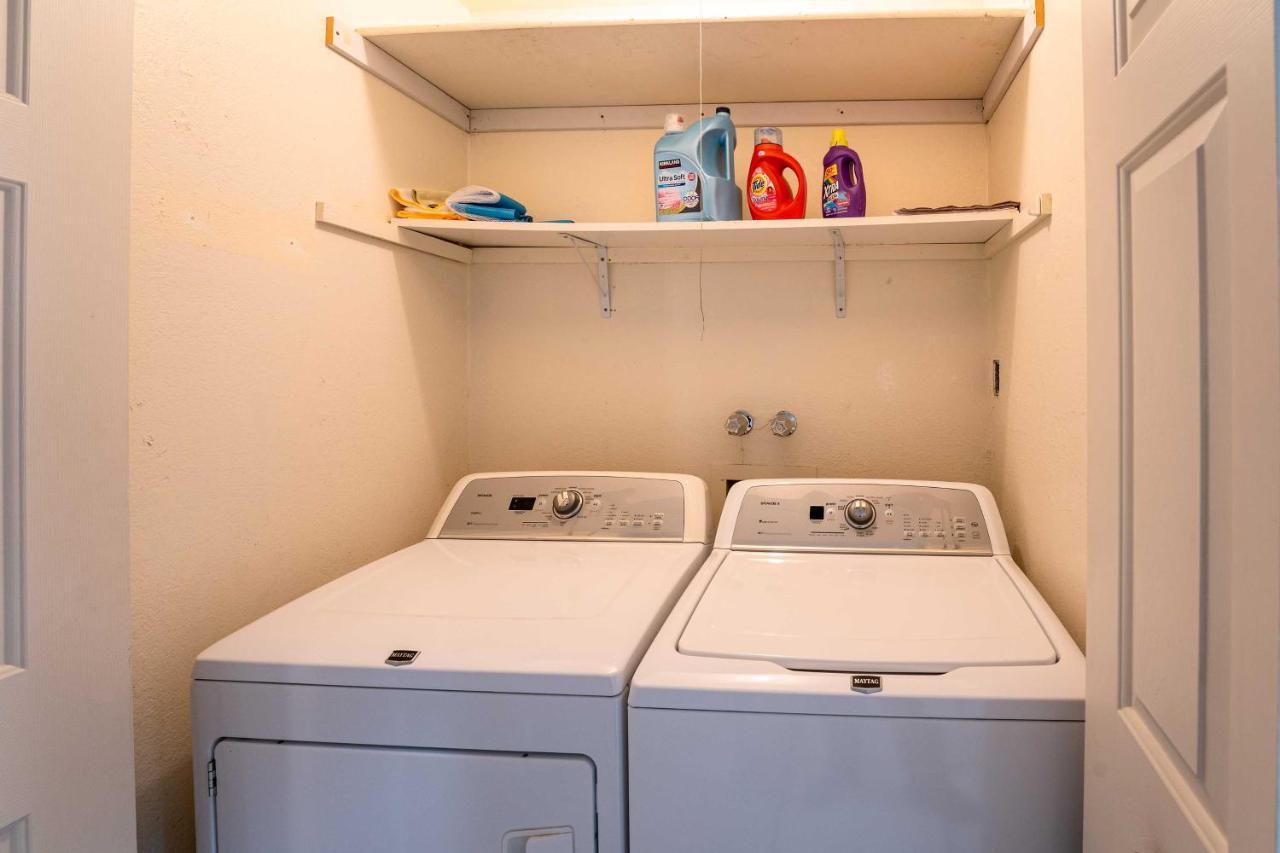 Lake Havasu City Oasis With Pool, 2 Mi To Downtown المظهر الخارجي الصورة